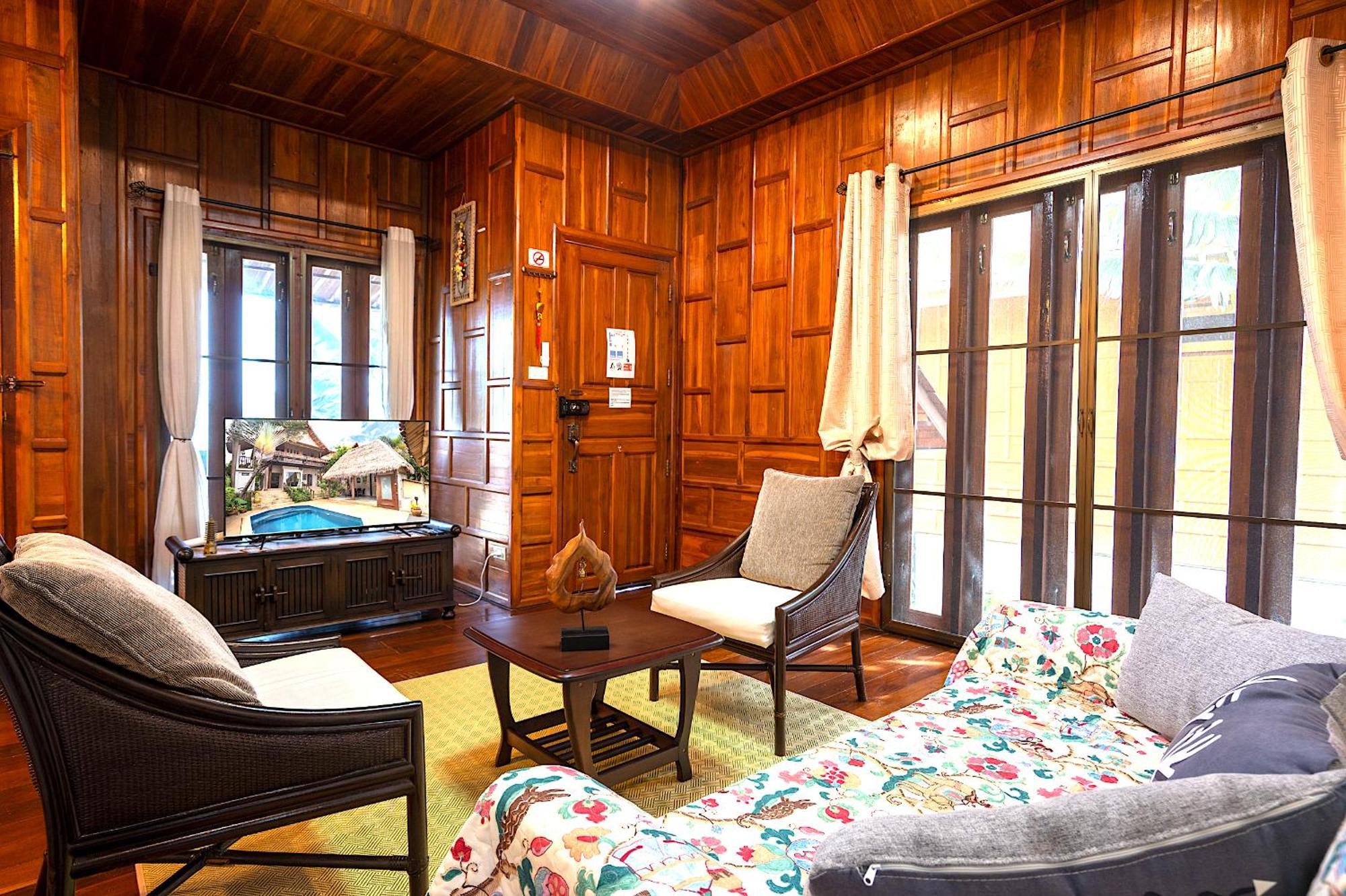 Villa Ayutthaya At Kantiang Bay Ko Lanta Kültér fotó