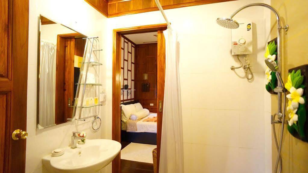 Villa Ayutthaya At Kantiang Bay Ko Lanta Kültér fotó
