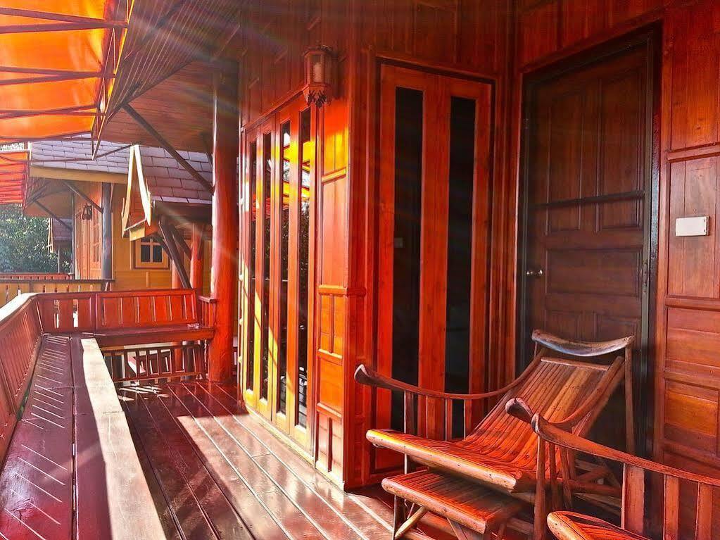 Villa Ayutthaya At Kantiang Bay Ko Lanta Kültér fotó